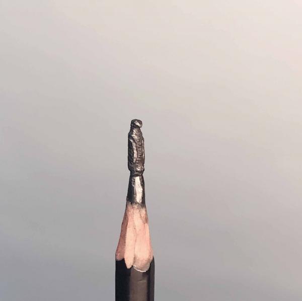 黄逸周《鹰》.jpg